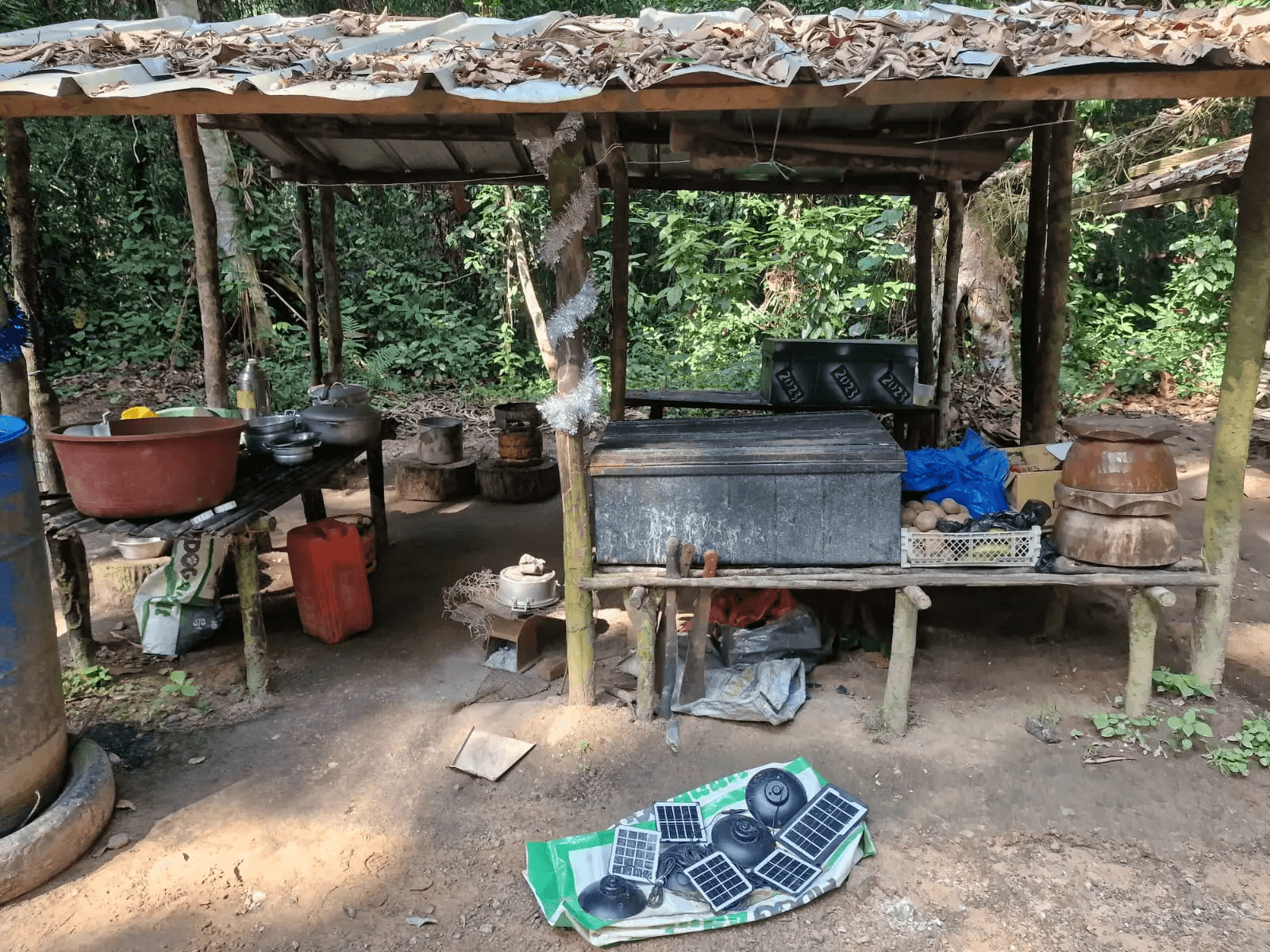 Vie au terrain Akatia – photo 17